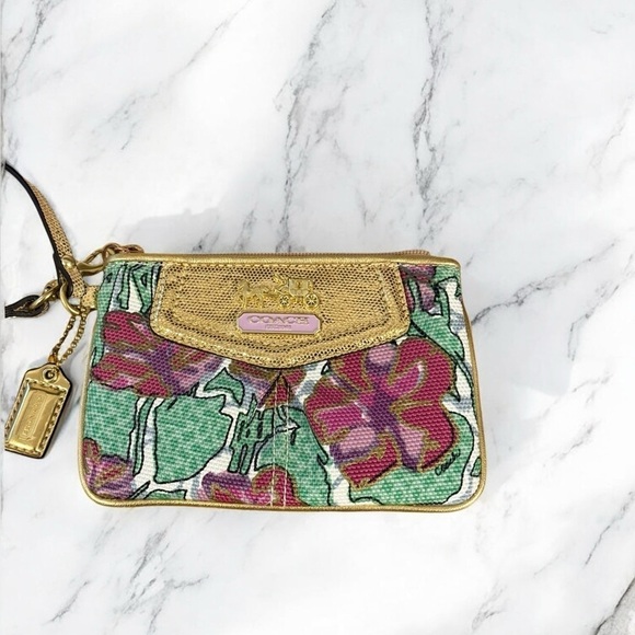 SOLD ELSEWHERE COACH Vintage Ashley Floral Wristlet Y2K NWT Pink Green - Picture 4 of 8